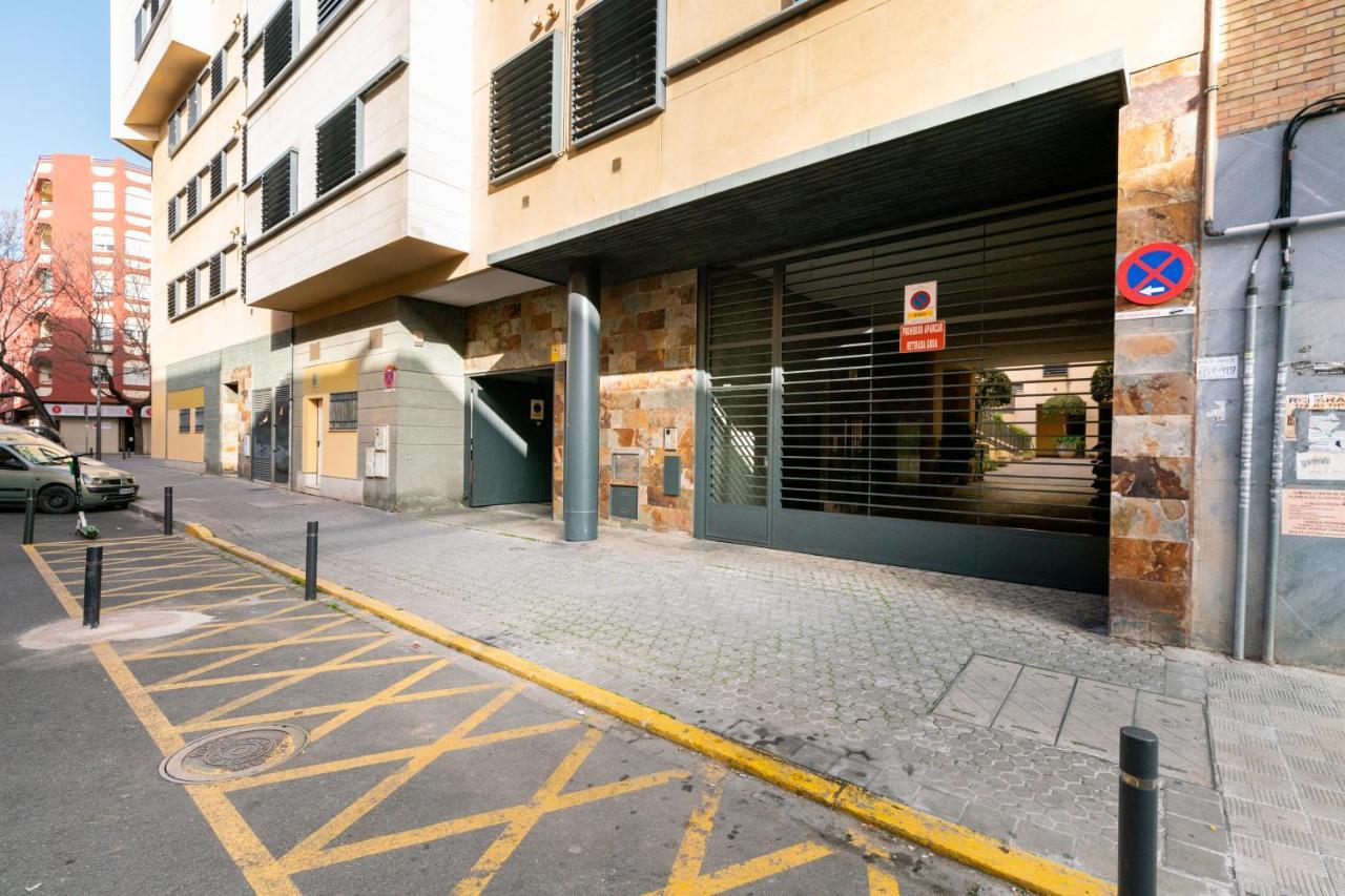 Centrico II Donkey Parking Incluido, Seville